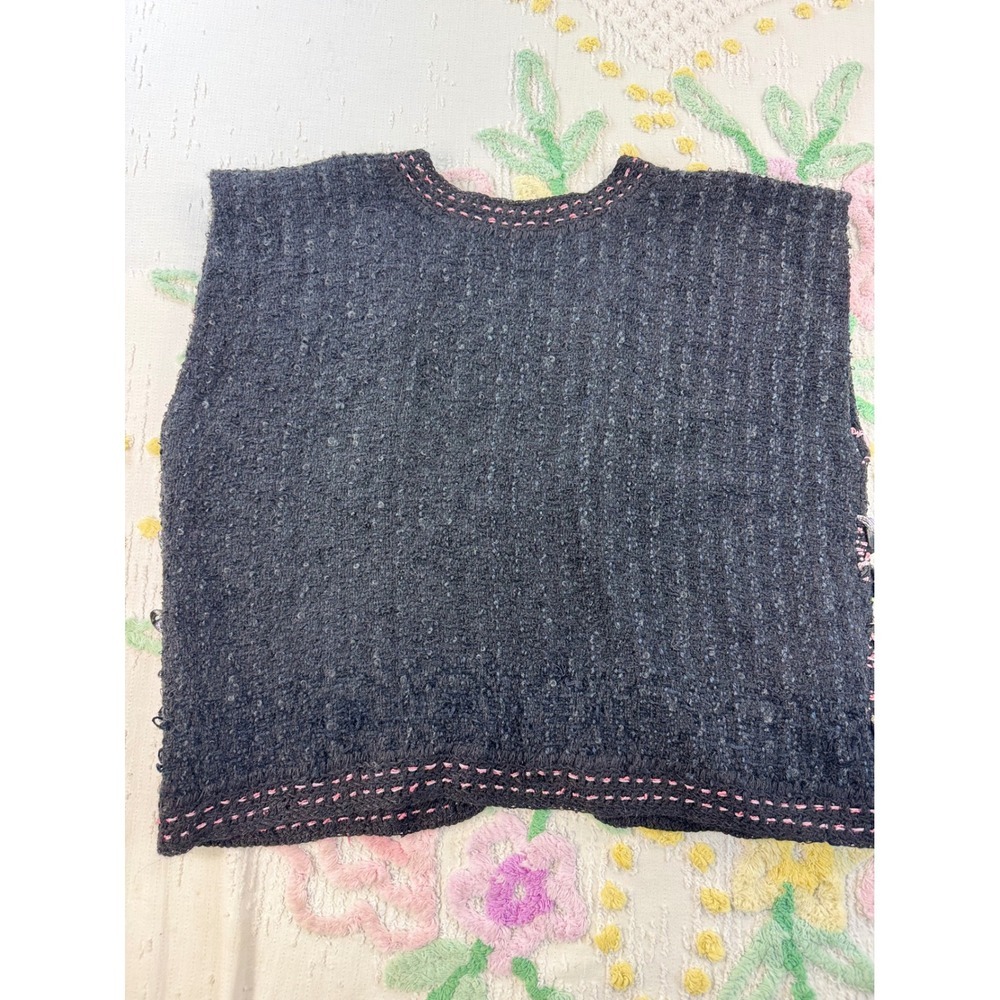 Hand Woven by M. J. Lillard  vtg  Knit Vest Black Pink Ribbon Fringe Textured - Picture 2 of 8